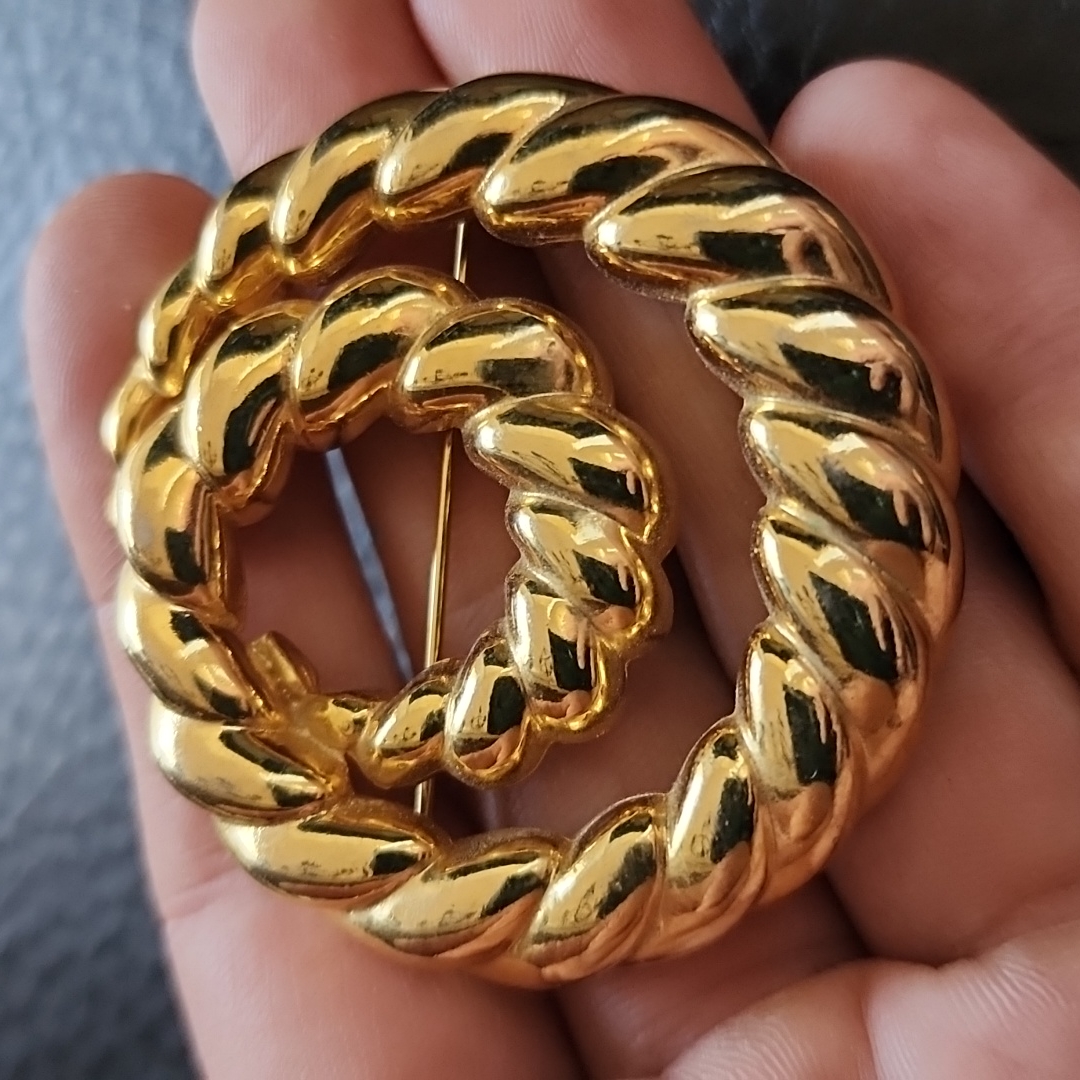 Vtg Brooch